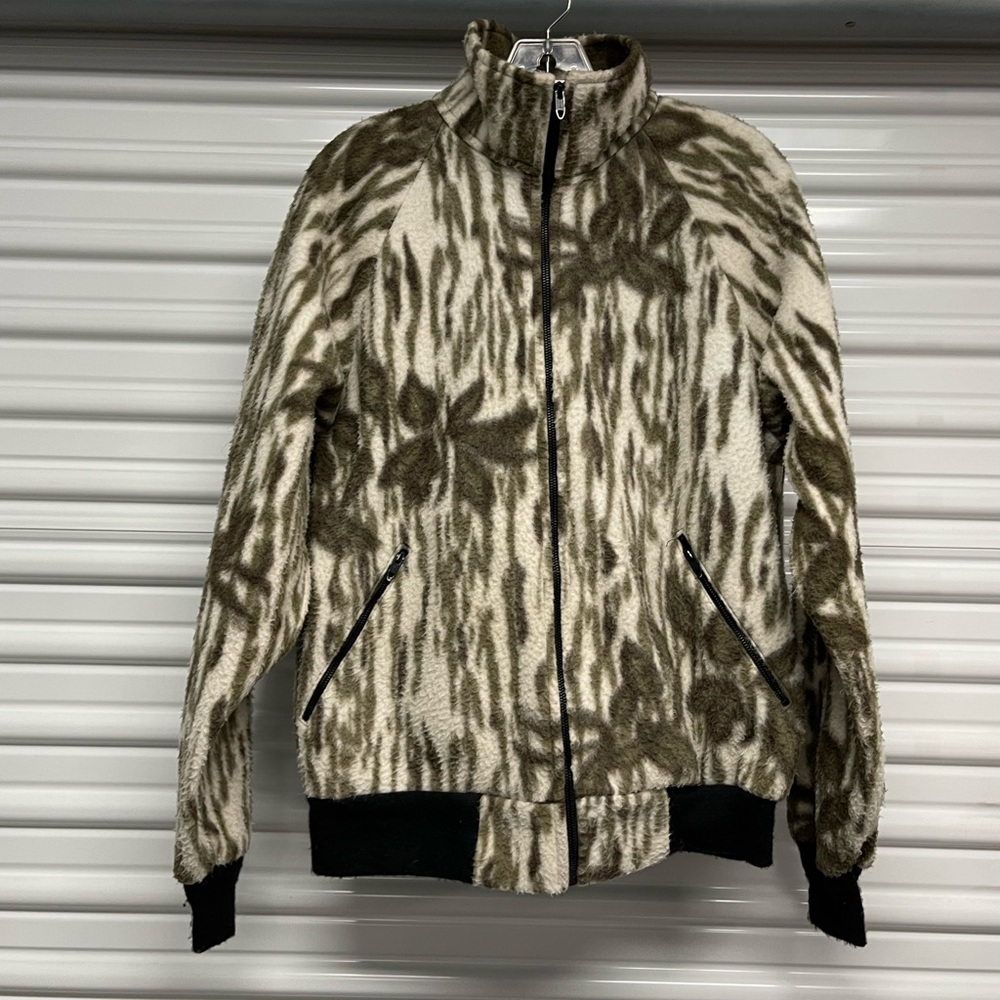 Vintage World‎ Famous sports hunting fleece Soft Jacket